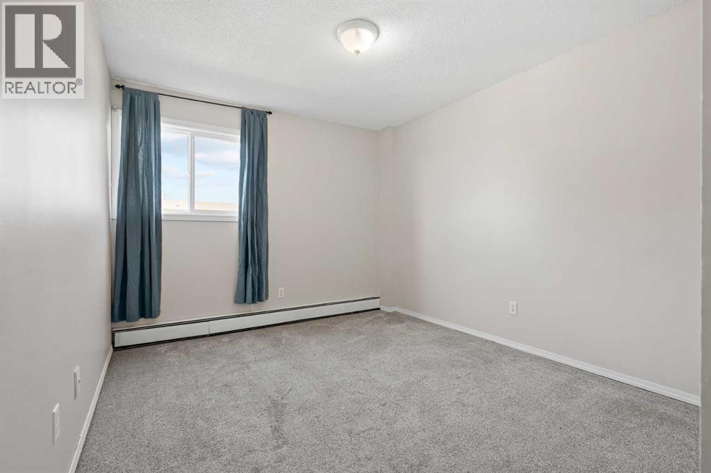 220, 101 Big Hill Way SE, Airdrie, Alberta T4A 1Z7 - Photo 6 - A2337649