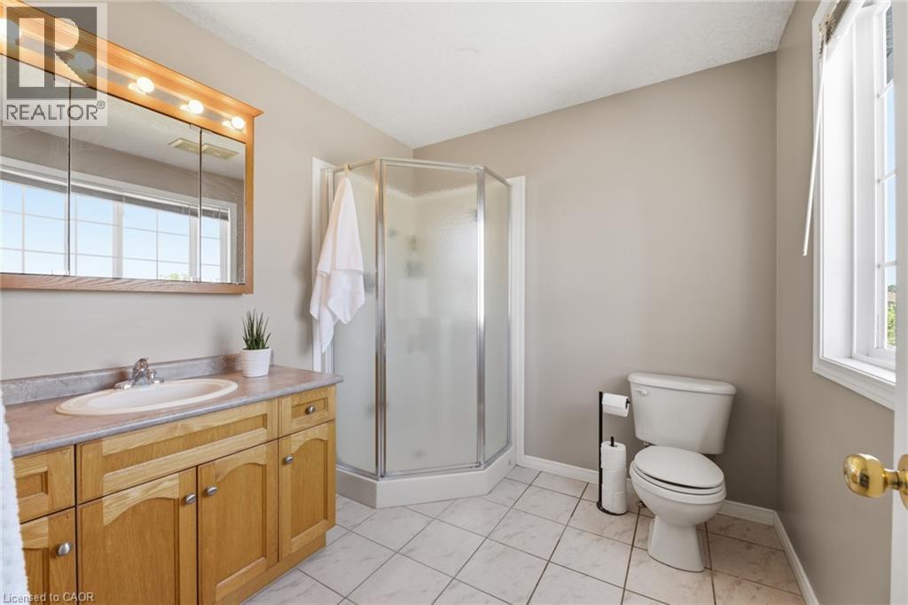 644 Langlaw Drive, Cambridge, Ontario  N1P 1H4 - Photo 22 - 40857526