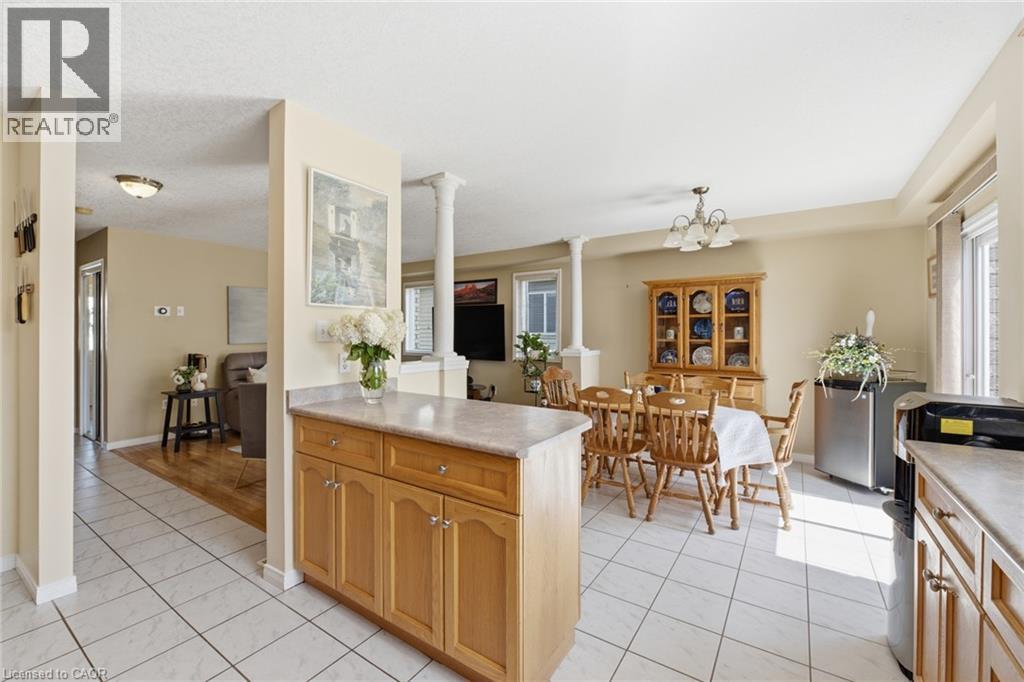 644 Langlaw Drive, Cambridge, Ontario  N1P 1H4 - Photo 17 - 40857526