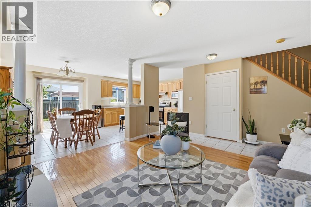 644 Langlaw Drive, Cambridge, Ontario  N1P 1H4 - Photo 11 - 40857526