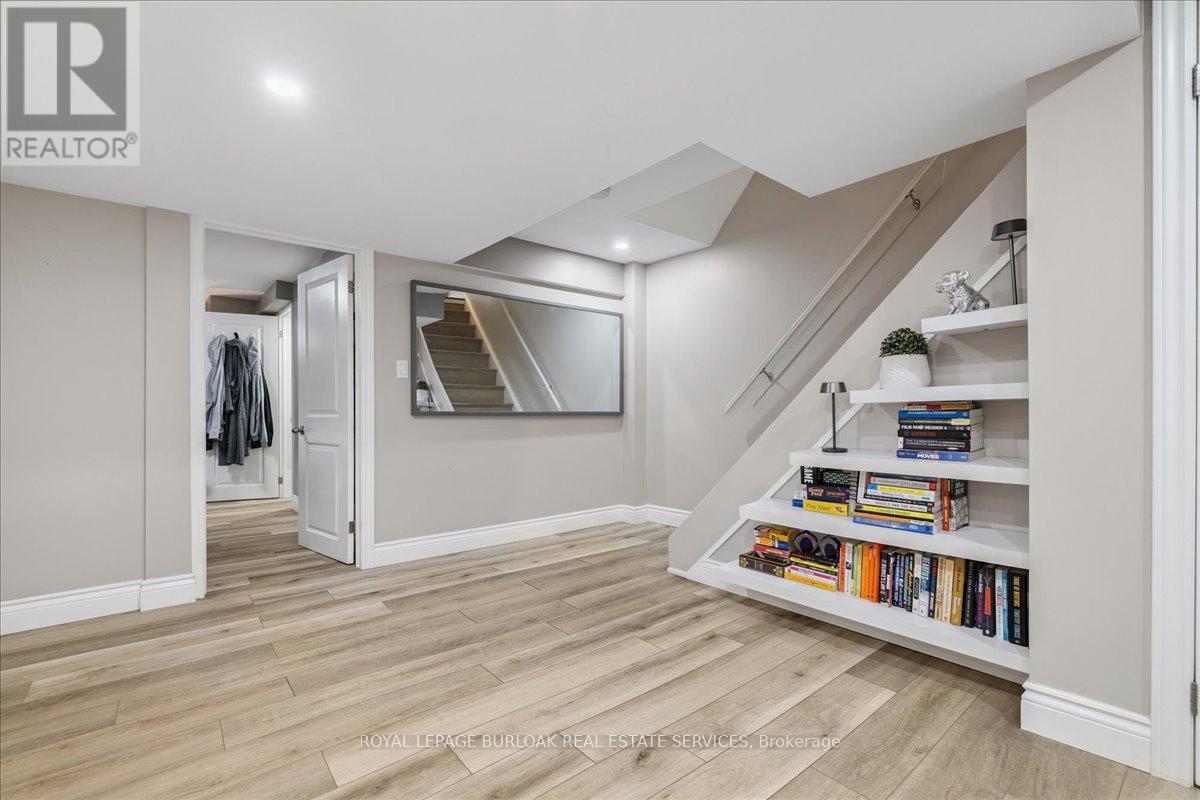 44 Sunvale Place, Hamilton, Ontario  L8E 4Z7 - Photo 38 - X13702154