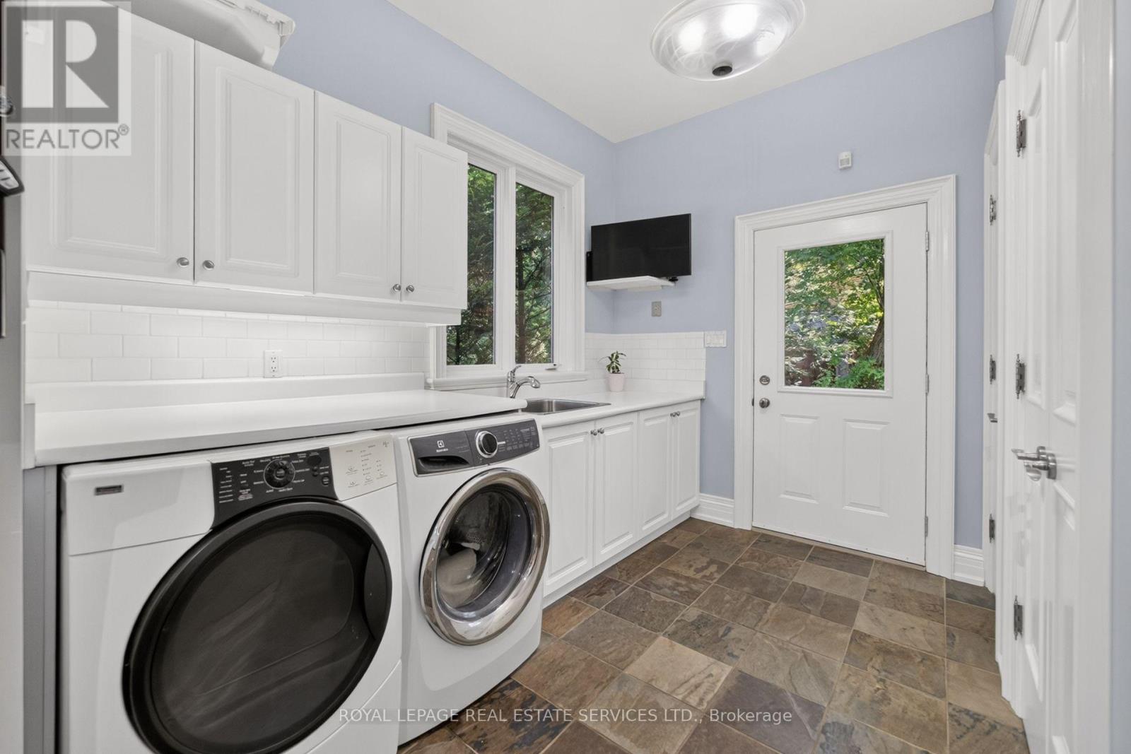 503 Meadow Wood Road, Mississauga, Ontario L5J 2S4 - Photo 24 - W13701698