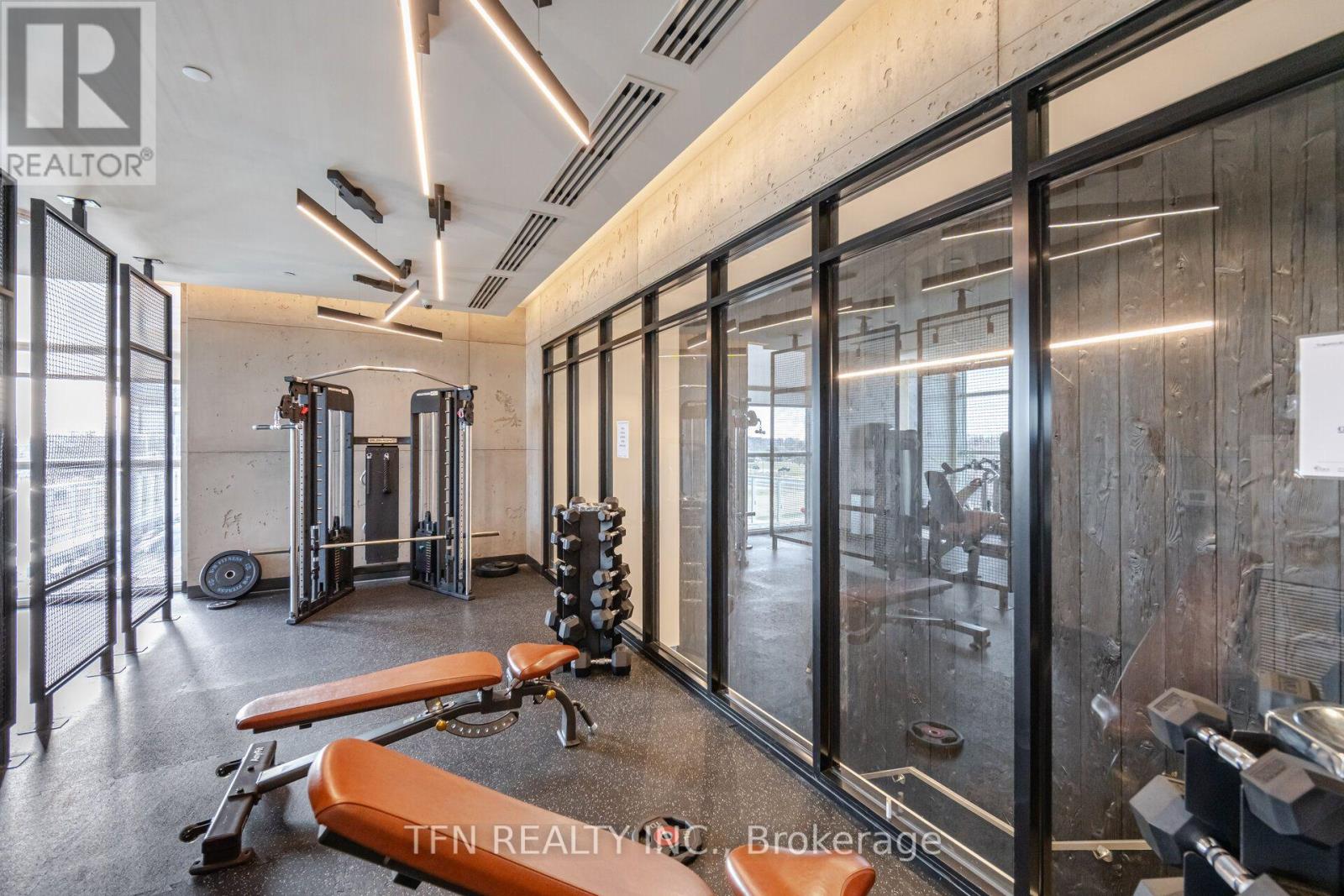 251 Manitoba St Street, Toronto, Ontario  M8Y 0C7 - Photo 15 - W13702134