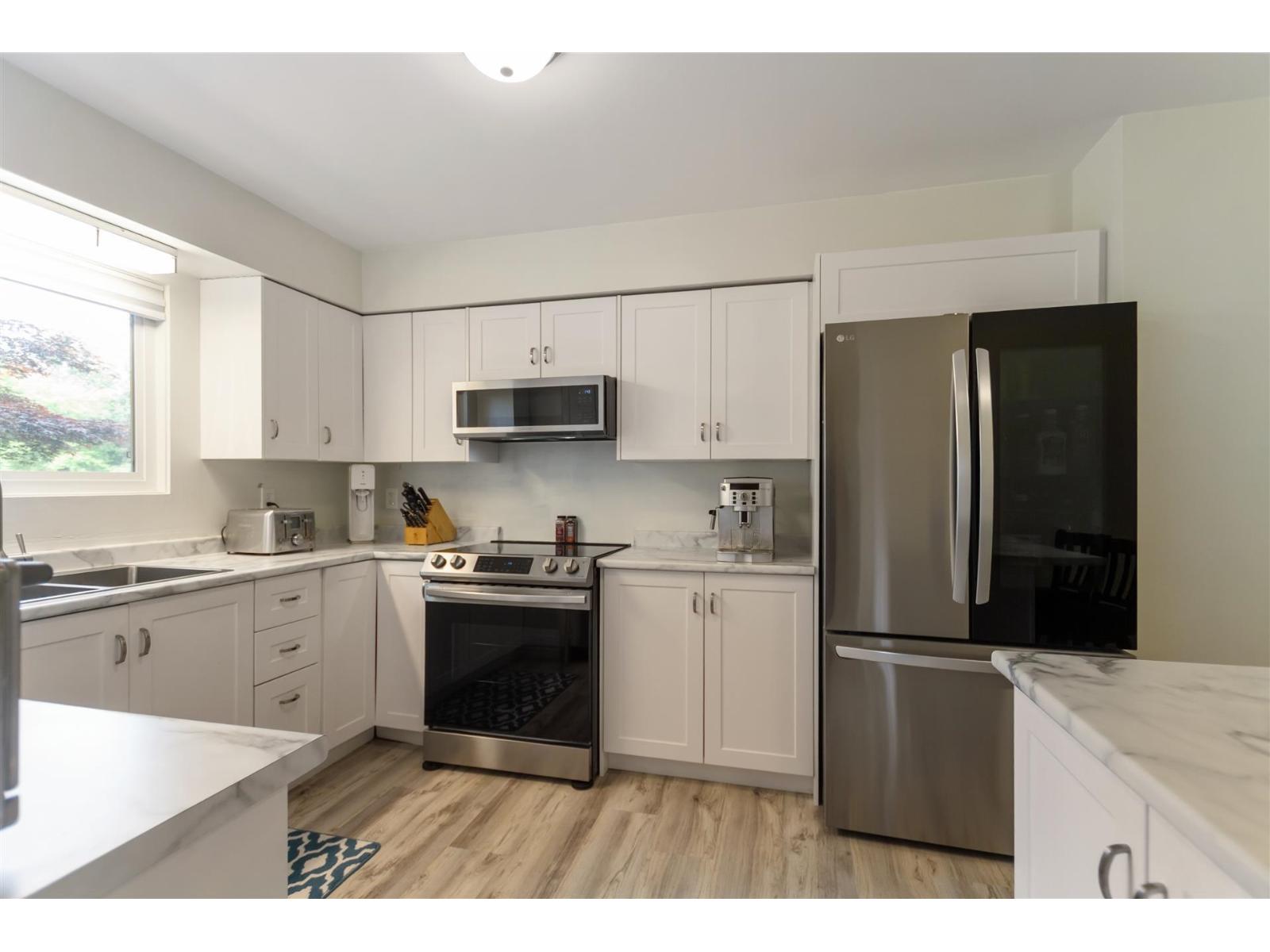 8511 111a Street, Delta, British Columbia  V4C 7C9 - Photo 2 - R3157922