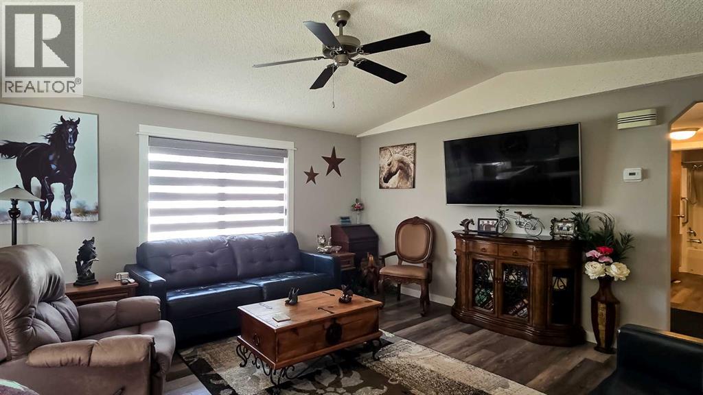 2344 Danielle Drive, Red Deer, Alberta  T4R 2Z8 - Photo 7 - A2338869