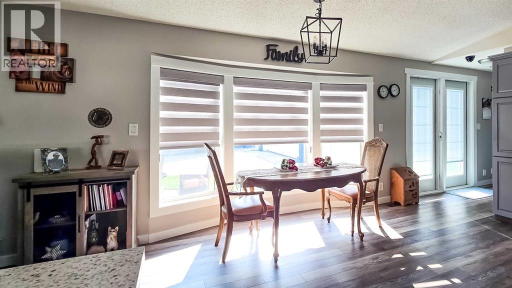 2344 Danielle Drive, Red Deer, Alberta  T4R 2Z8 - Photo 6 - A2338869