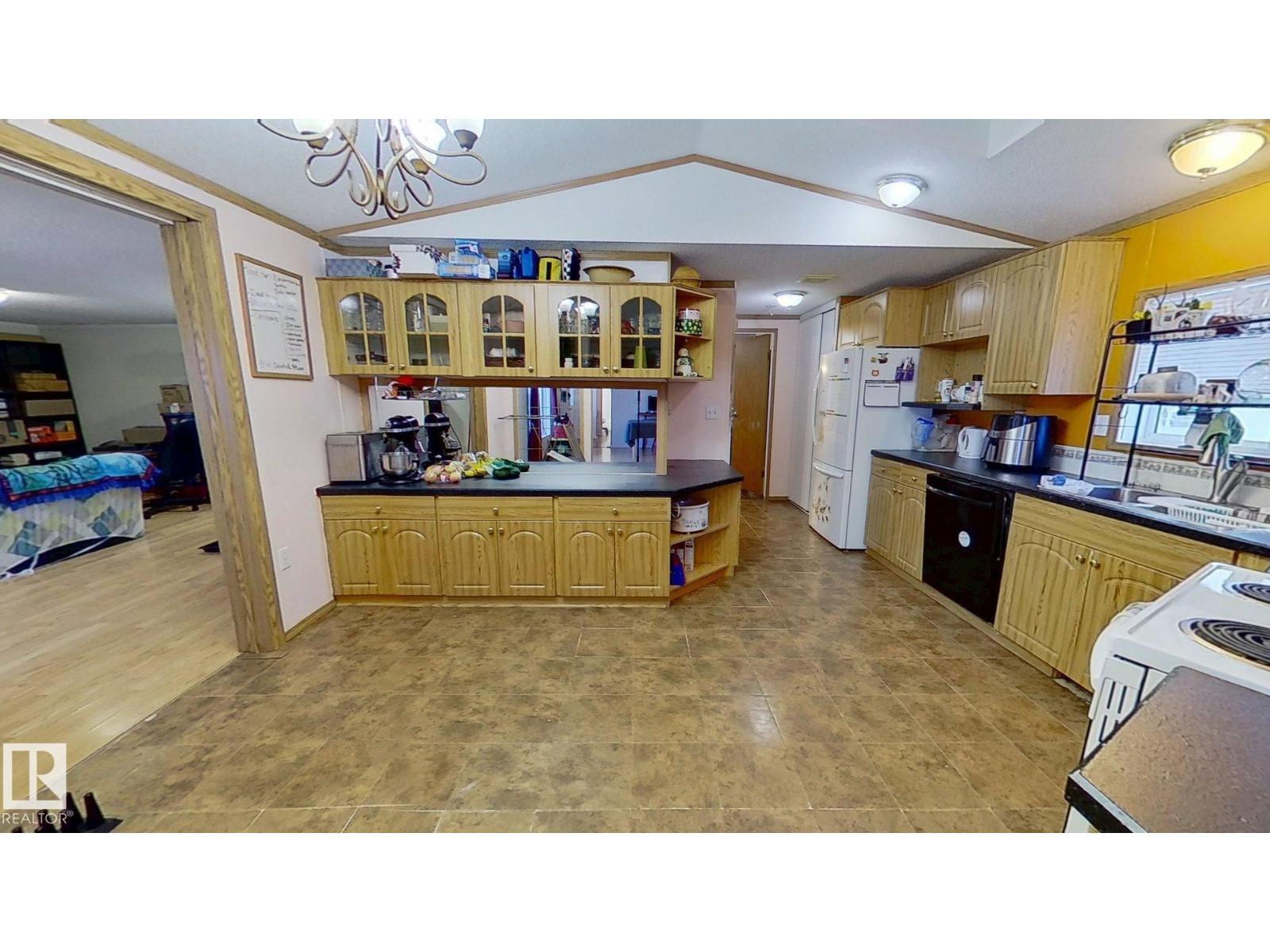 2958 Lakewood Dr NW NW, Edmonton, Alberta  T5S 1T7 - Photo 6 - E4469749