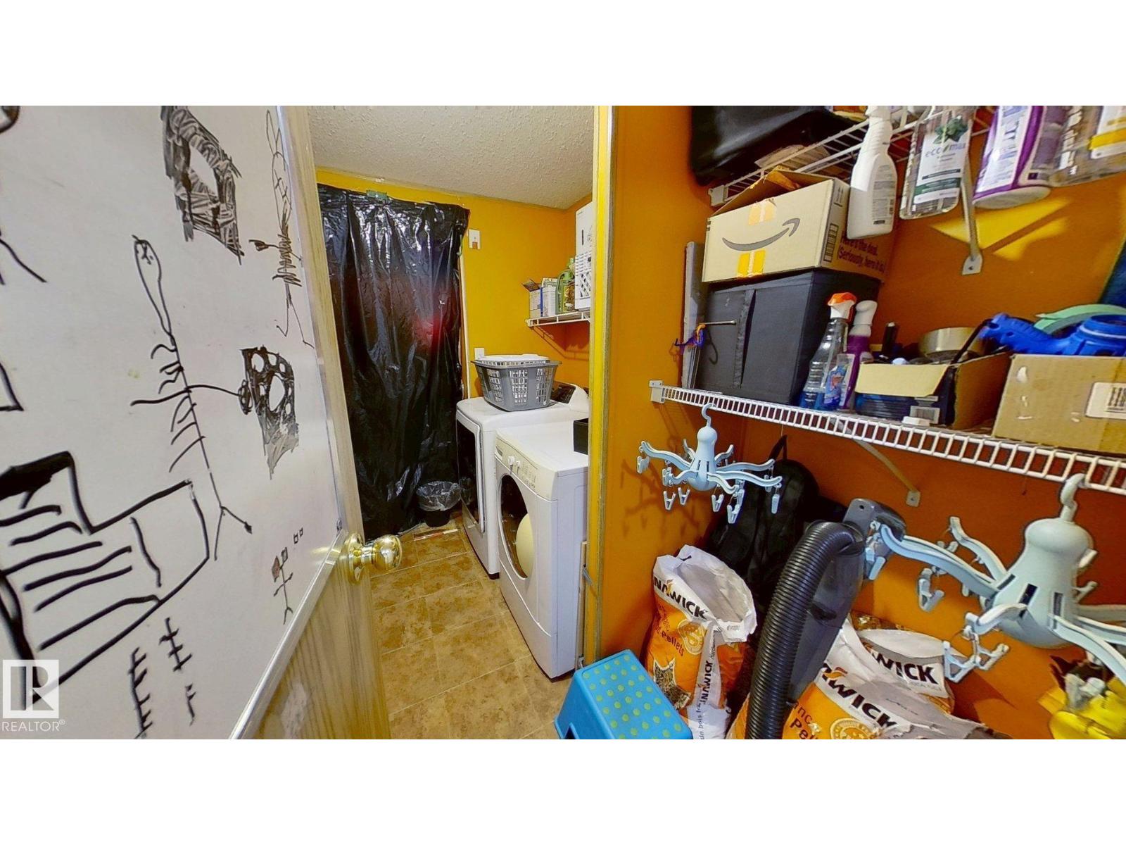 2958 Lakewood Dr NW NW, Edmonton, Alberta  T5S 1T7 - Photo 13 - E4469749