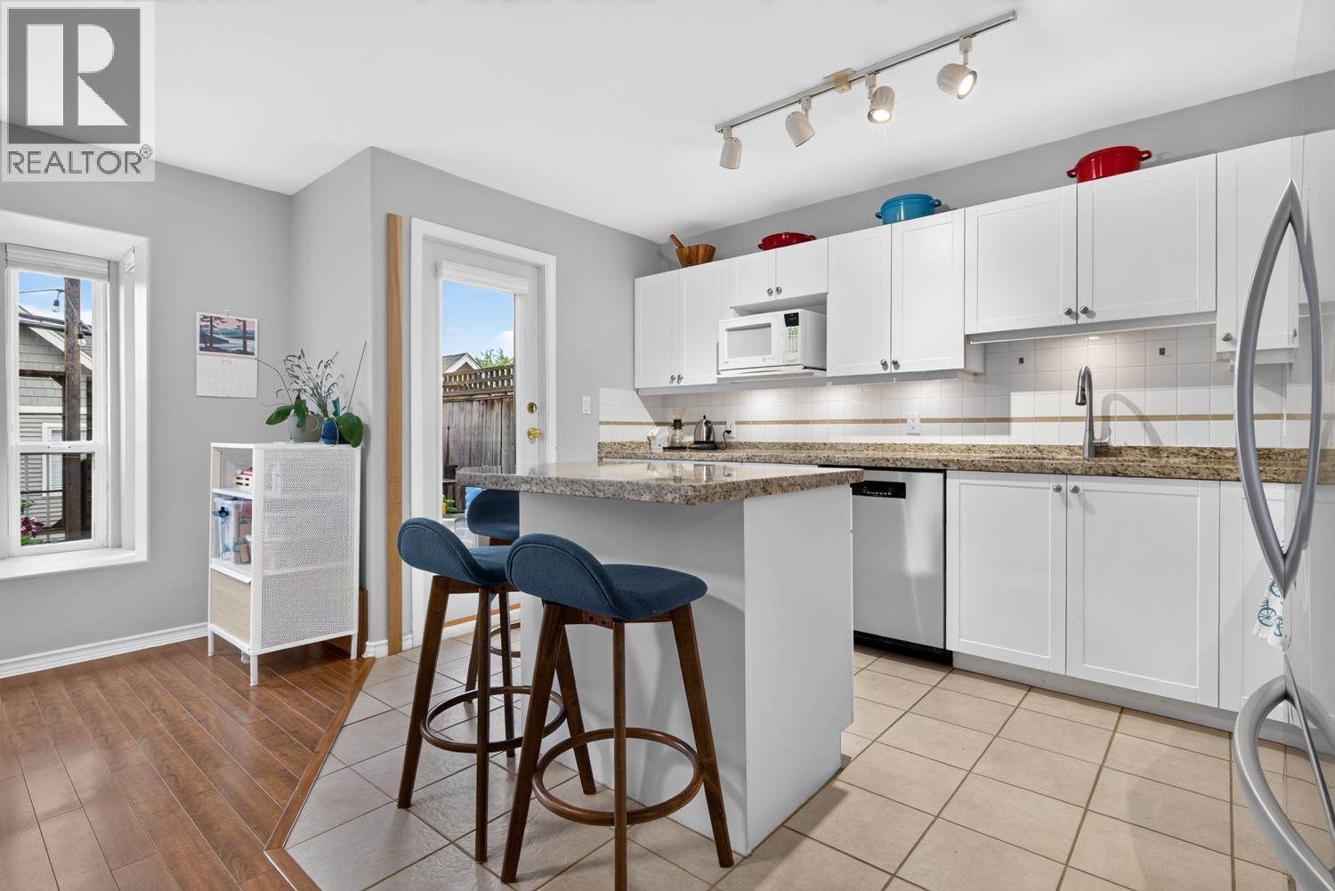109 225 E 6th Street, North Vancouver, British Columbia  V7L 1P4 - Photo 10 - R3157366
