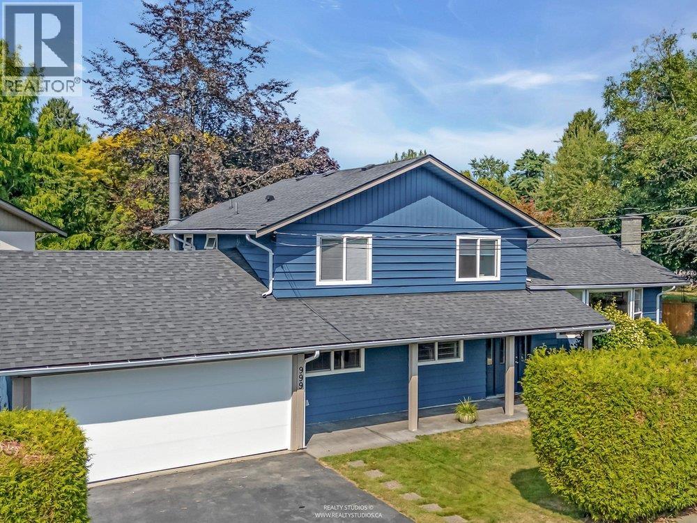 999 53a Street, Delta, British Columbia  V4M 3E2 - Photo 2 - R3140841