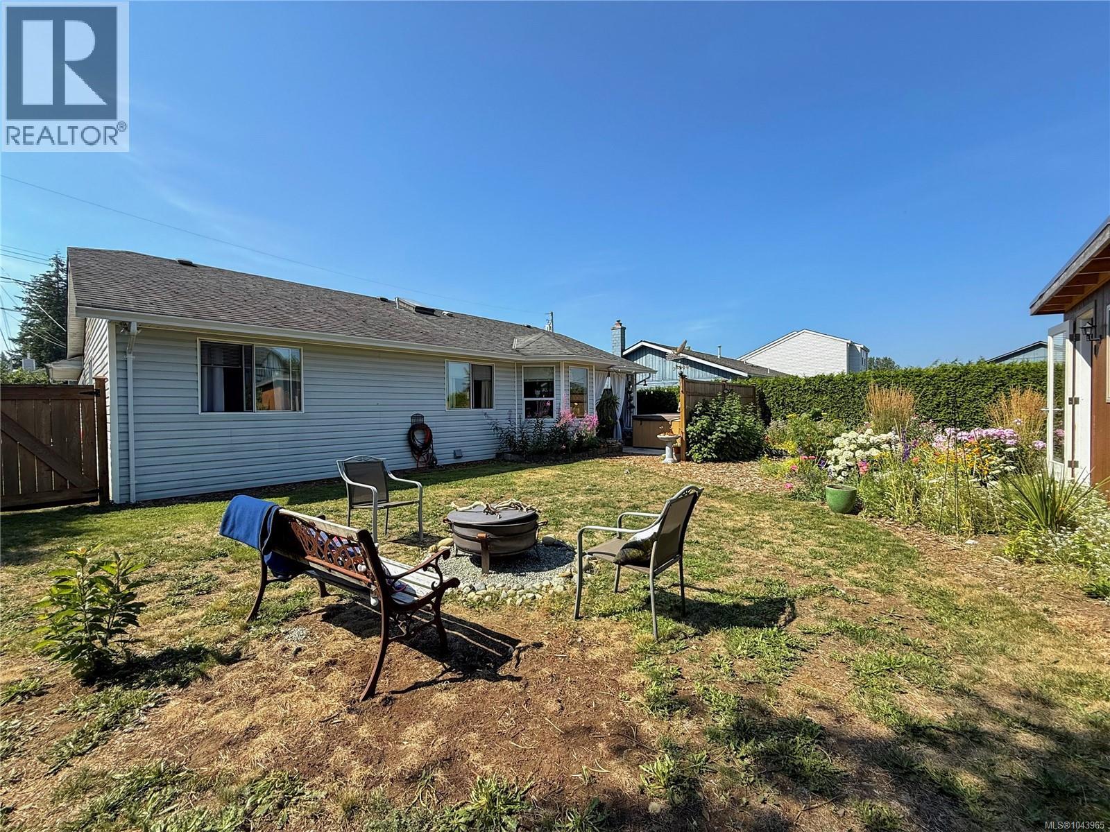 688 Albatross Cres, Campbell River, British Columbia  V9W 6Z9 - Photo 4 - 1043965