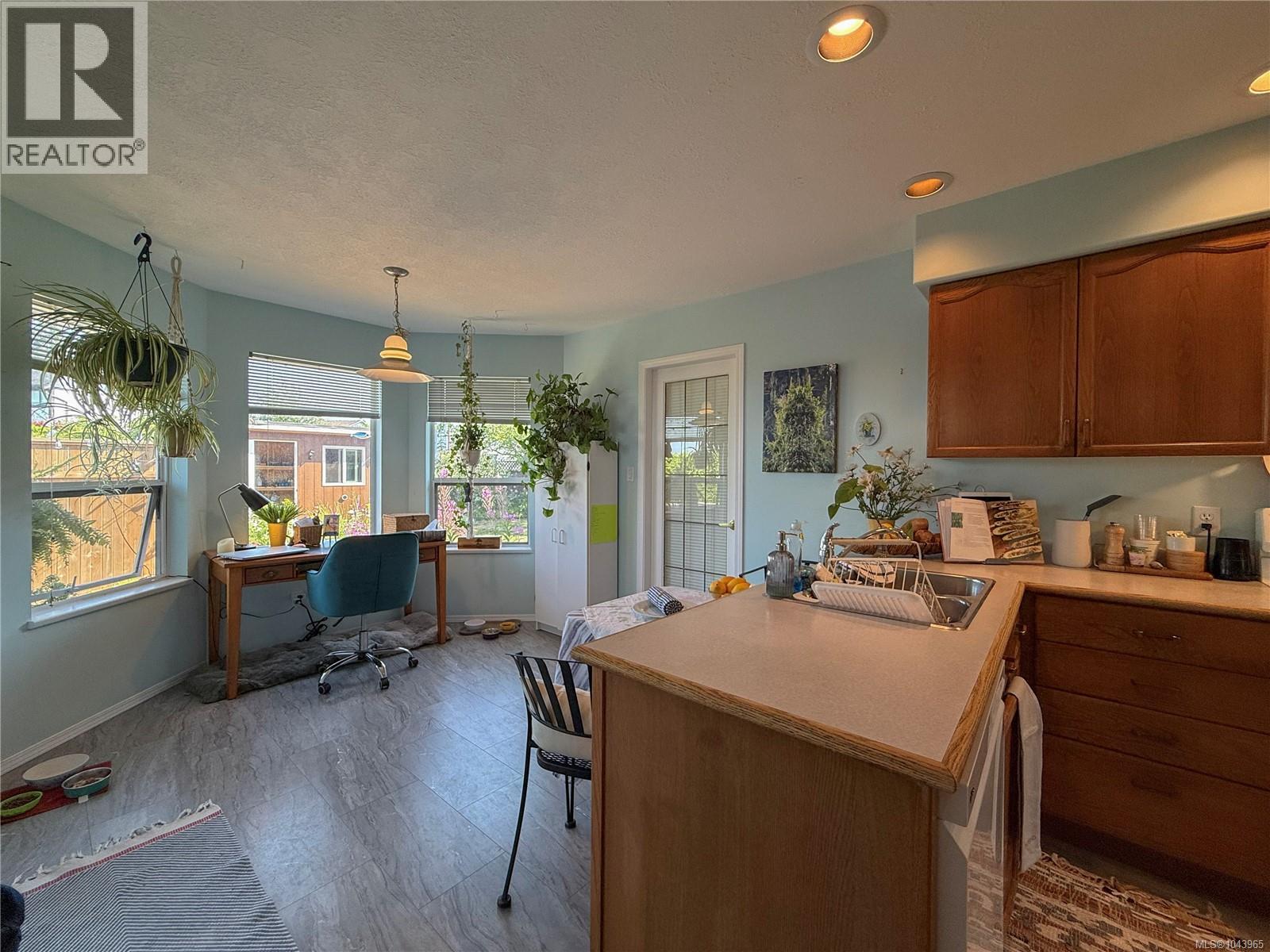 688 Albatross Cres, Campbell River, British Columbia  V9W 6Z9 - Photo 14 - 1043965