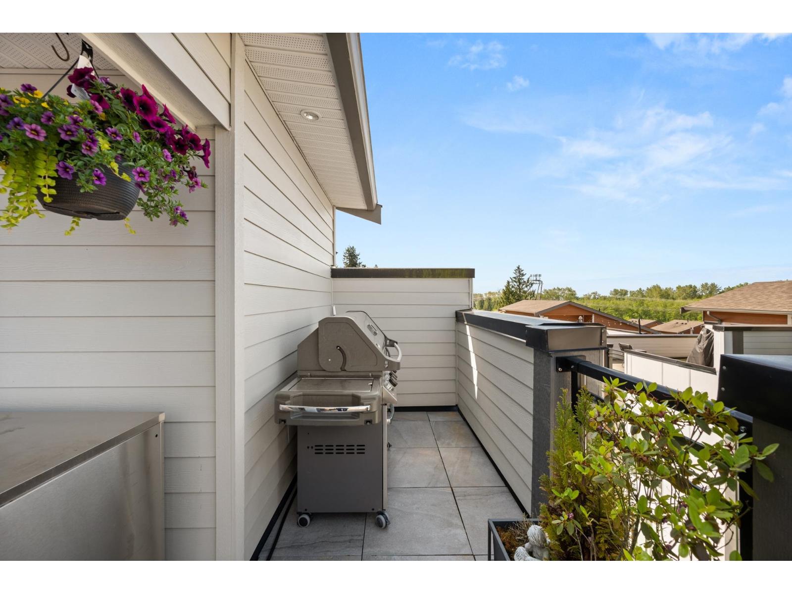 173 16433 19 Avenue, Surrey, British Columbia  V3Z 0Z1 - Photo 5 - R3157600