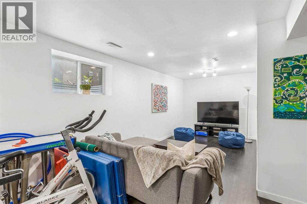 3444 3 Avenue NW, Calgary, Alberta  T2N 0M3 - Photo 31 - A2336104
