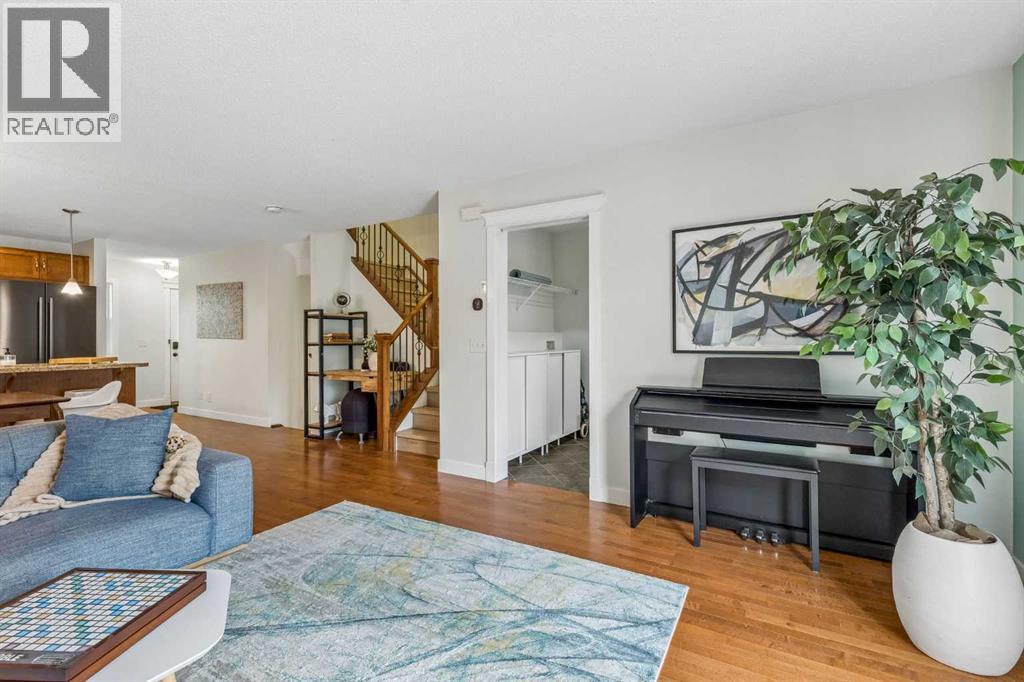 3444 3 Avenue NW, Calgary, Alberta  T2N 0M3 - Photo 13 - A2336104