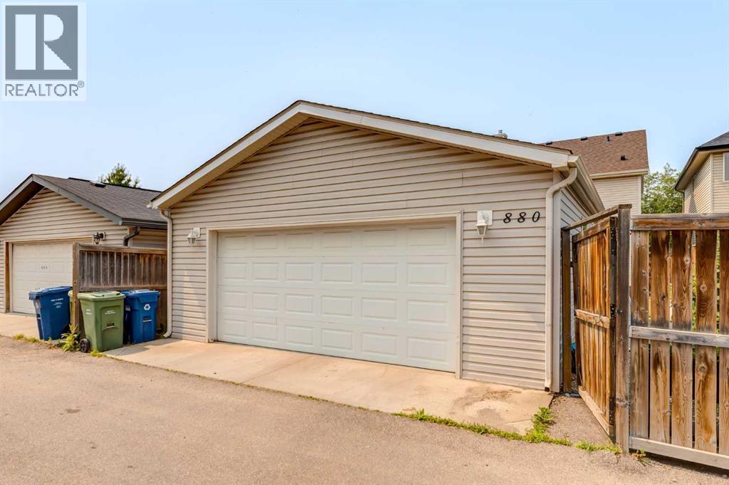 880 Prestwick Circle SE, Calgary, Alberta  T2Z 4E4 - Photo 26 - A2338827