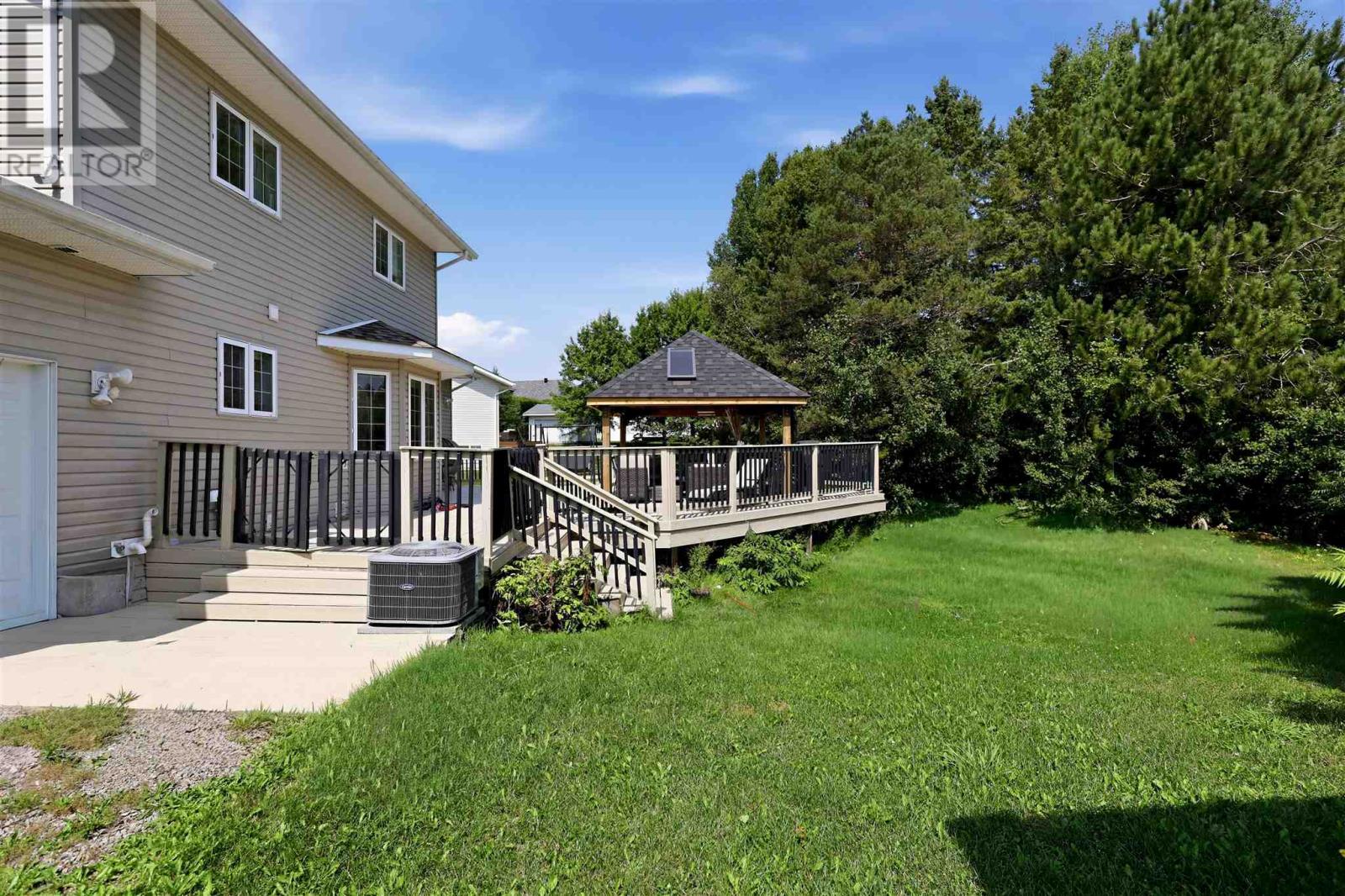 6 Millstream Dr, Sault Ste. Marie, Ontario P6B 6L7 - Photo 4 - SM262274