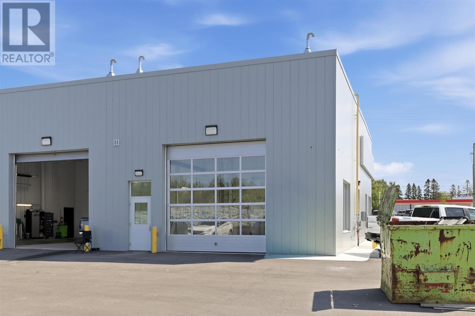 911 Great Northern Rd, Sault Ste. Marie, Ontario  P6B 0B9 - Photo 30 - SM262275