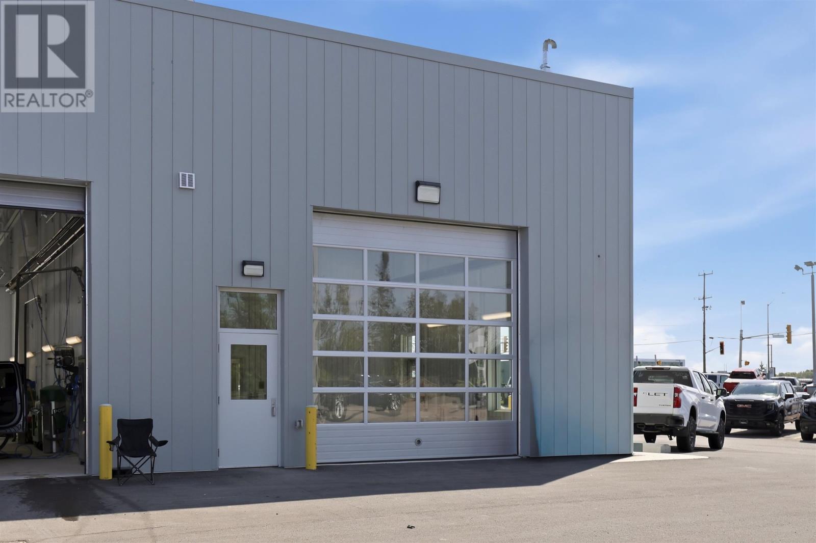 911 Great Northern Rd, Sault Ste. Marie, Ontario  P6B 0B9 - Photo 37 - SM262275