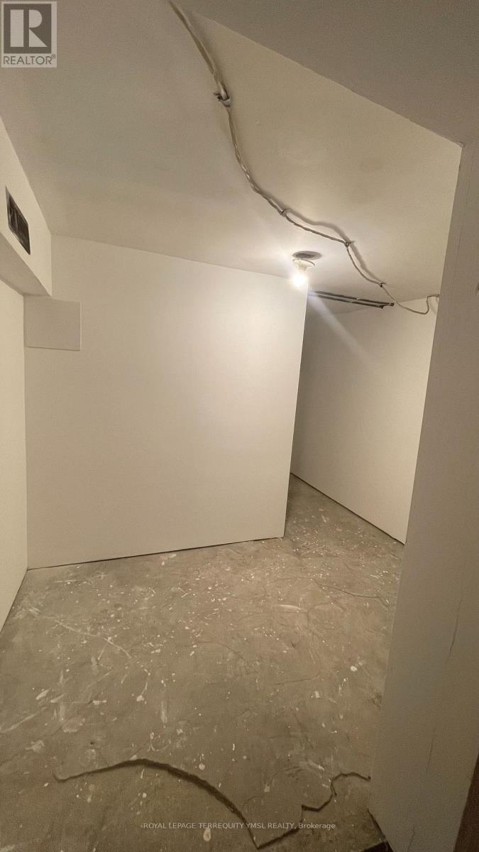 Basement - 1228 Dufferin Street, Toronto, Ontario M6H 4C1 - Photo 10 - W13692576