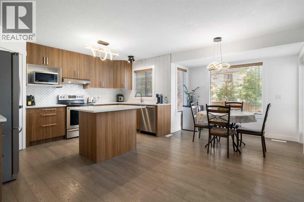 56 West Cedar Rise SW, Calgary, Alberta  T3H 5E2 - Photo 13 - A2338388