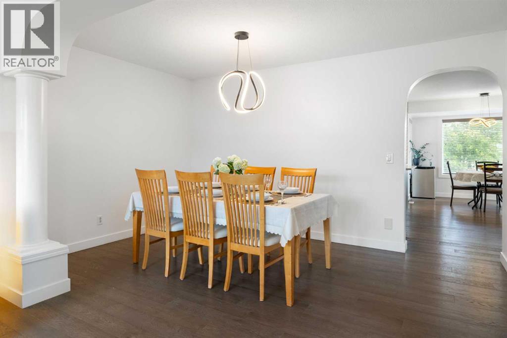 56 West Cedar Rise SW, Calgary, Alberta  T3H 5E2 - Photo 9 - A2338388