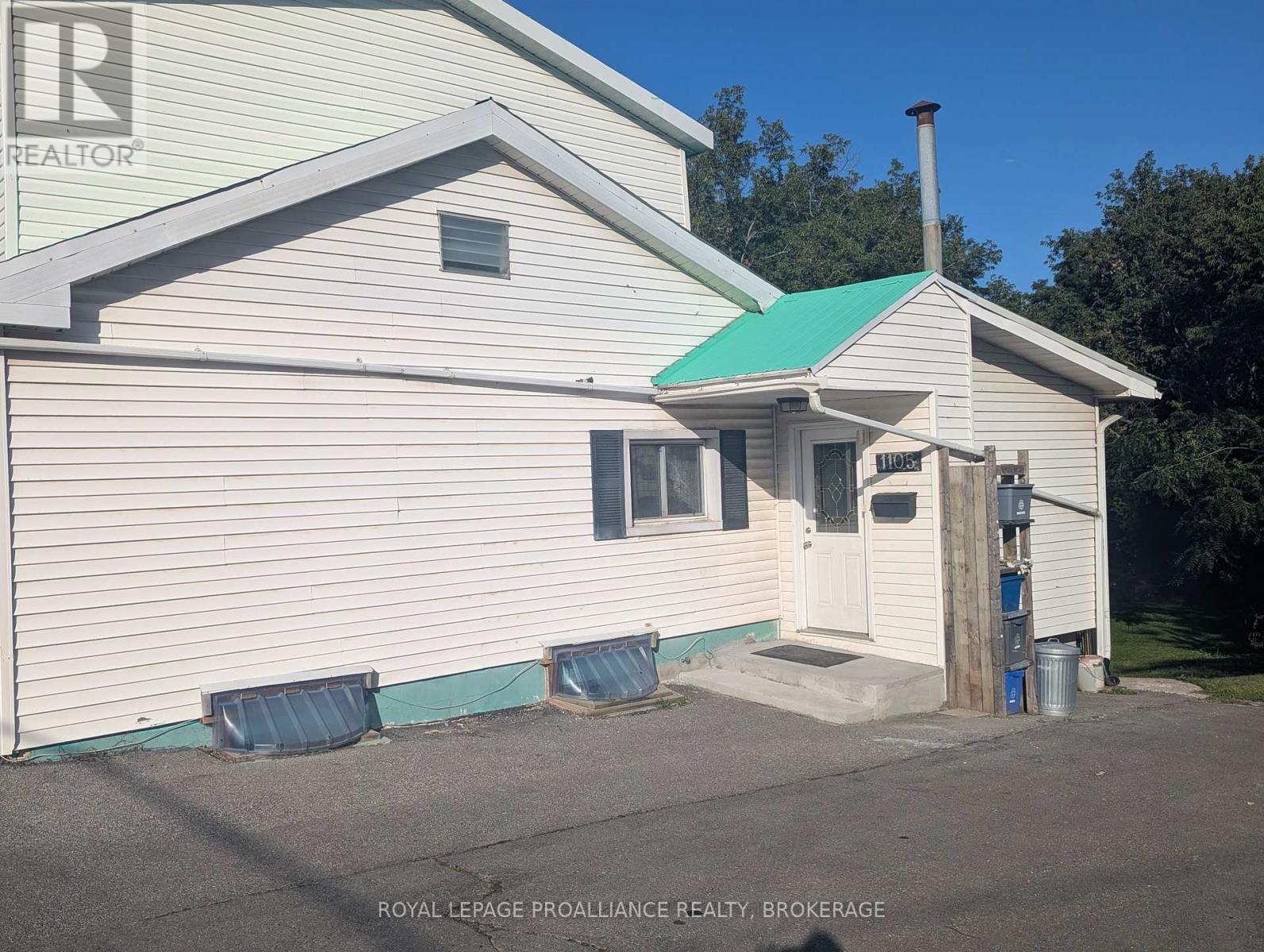 1105 Montreal Street, Kingston, Ontario  K7K 3K6 - Photo 32 - X13702234