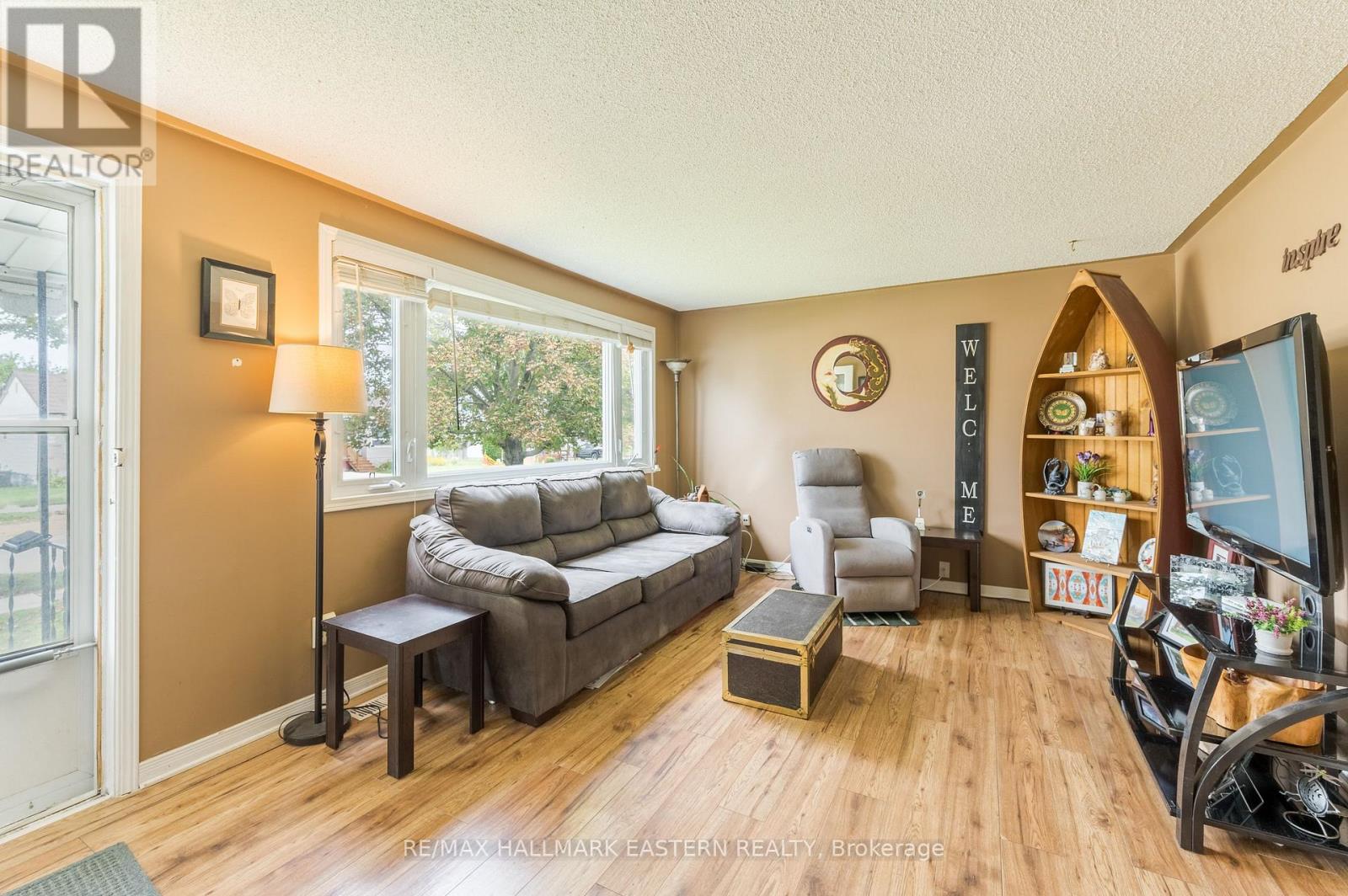 767 Duffus Street, Peterborough, Ontario  K9J 4K3 - Photo 2 - X13702206