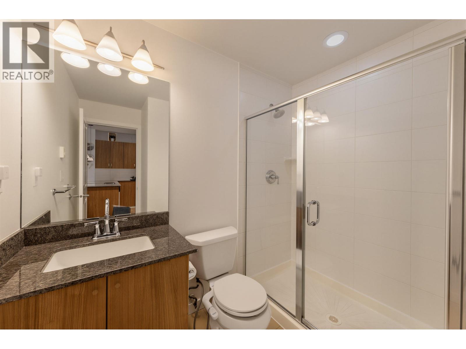 401 265 Ross Drive, New Westminster, British Columbia  V3L 0C8 - Photo 16 - R3157841