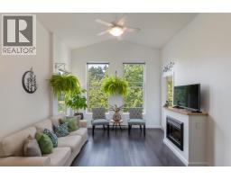 401 265 ROSS DRIVE, New Westminster, British Columbia