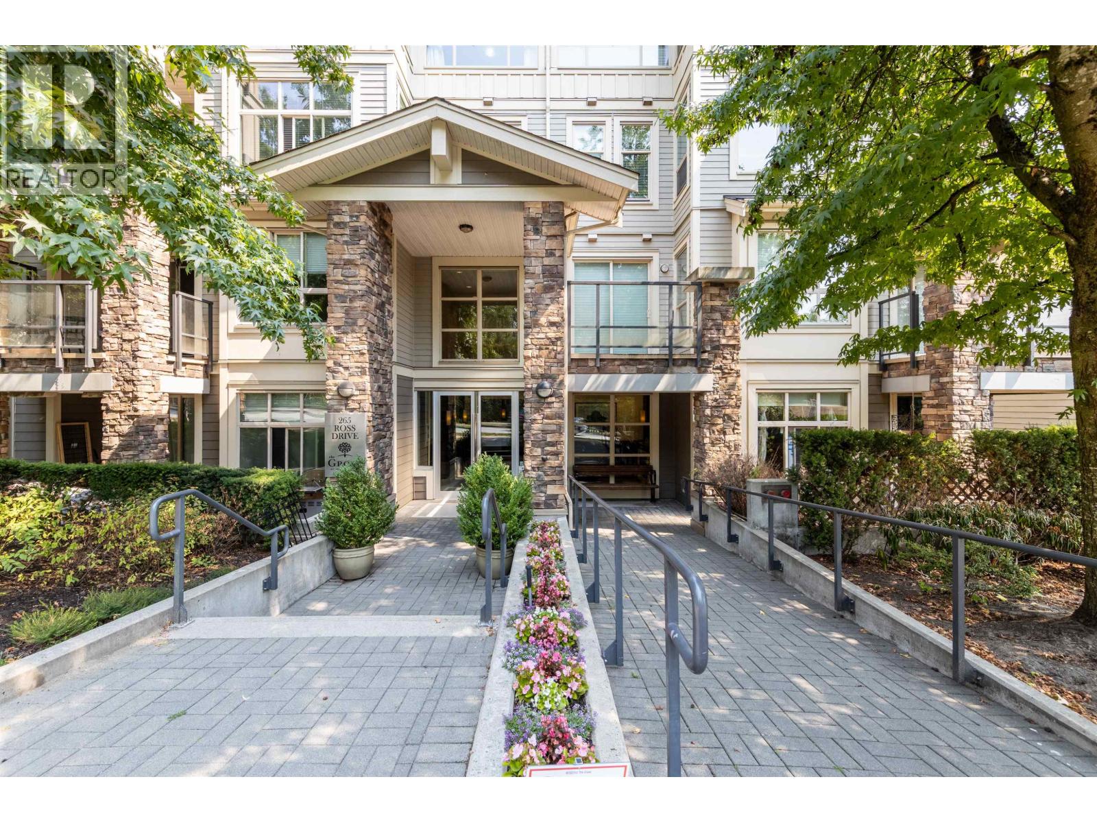 401 265 Ross Drive, New Westminster, British Columbia  V3L 0C8 - Photo 20 - R3157841