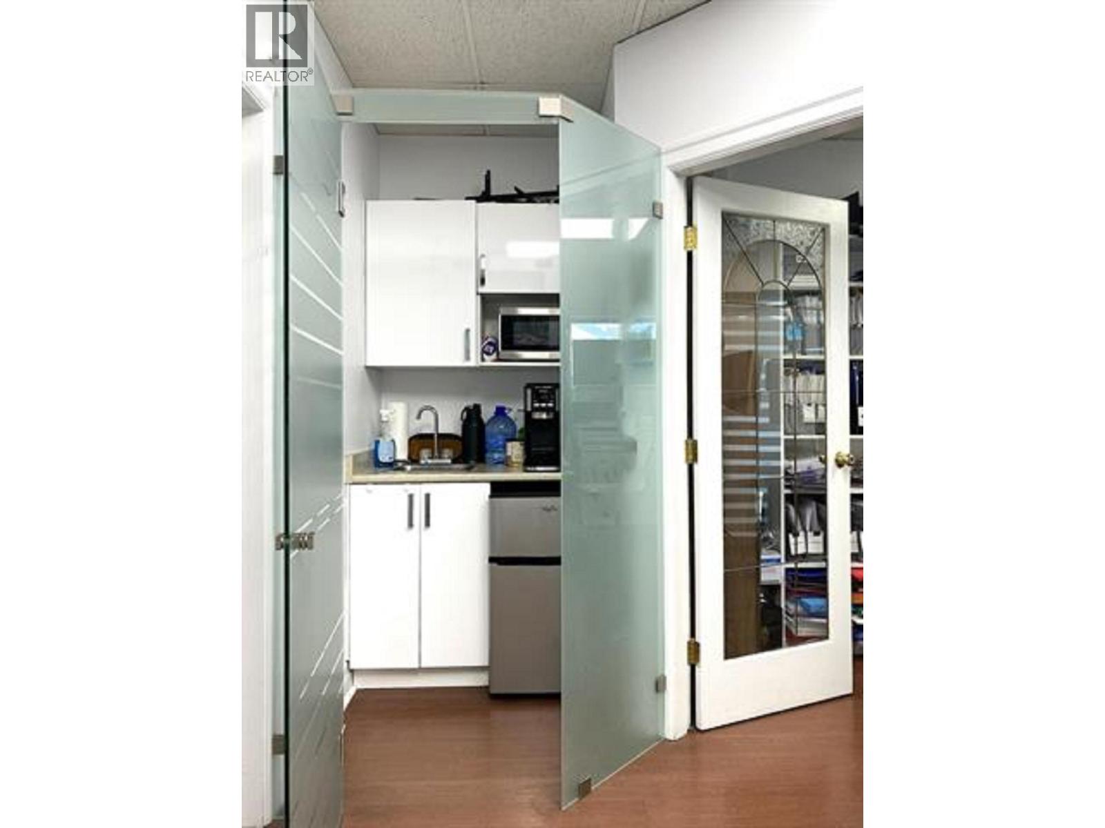 11685 Confidential, North Vancouver, British Columbia  V0V 0V0 - Photo 8 - C8081372