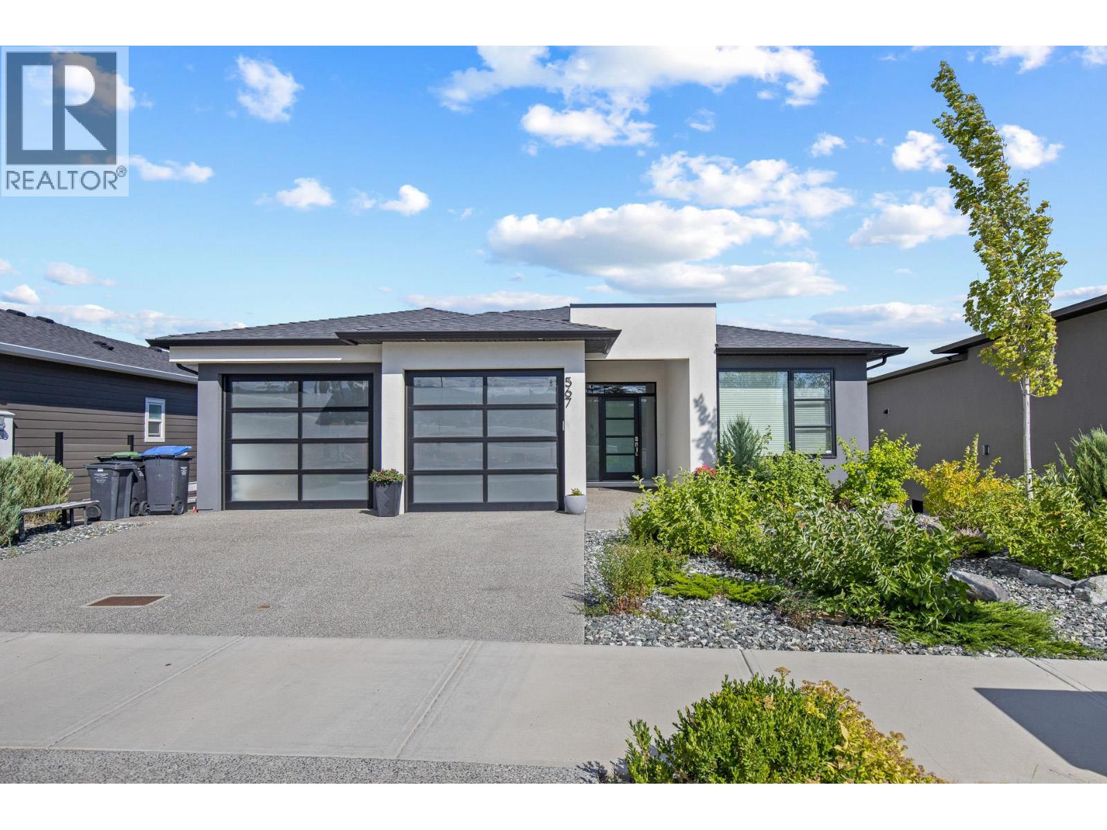 567 Acadia Street, Kelowna, British Columbia  V1V 0A8 - Photo 2 - 10391132