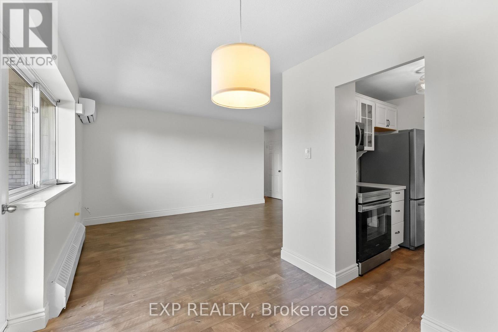 403 - 2485 Woking Crescent, Mississauga, Ontario  L5K 1Z6 - Photo 16 - W13702192