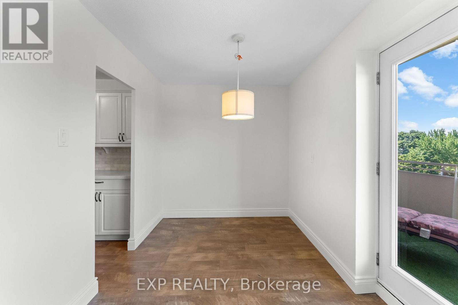 403 - 2485 WOKING CRESCENT