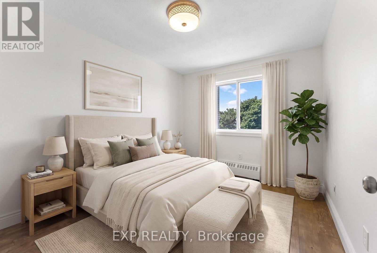 403 - 2485 Woking Crescent, Mississauga, Ontario  L5K 1Z6 - Photo 5 - W13702192