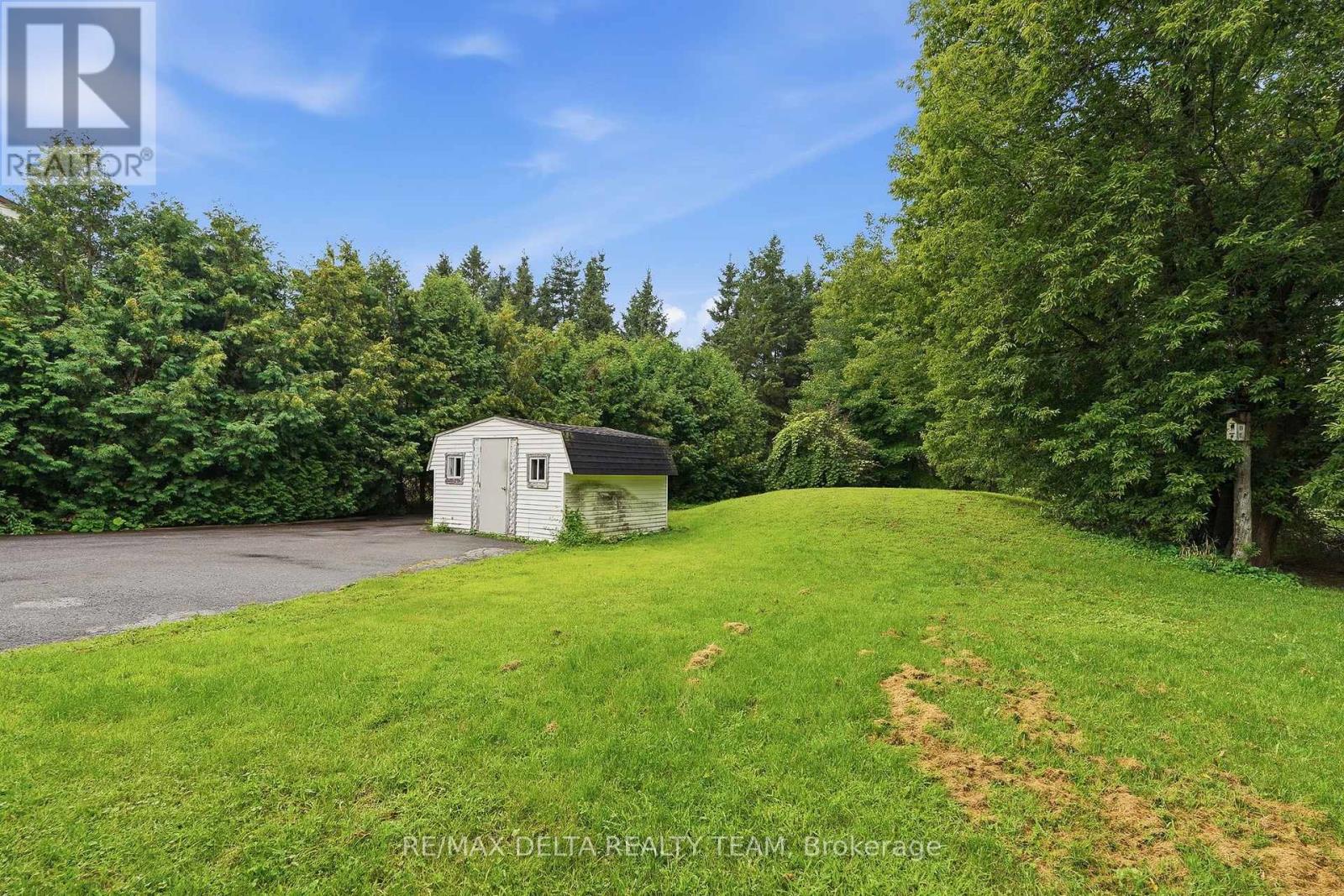 2604 Mer Bleue Road, Ottawa, Ontario K4B 1H9 - Photo 24 - X13702190