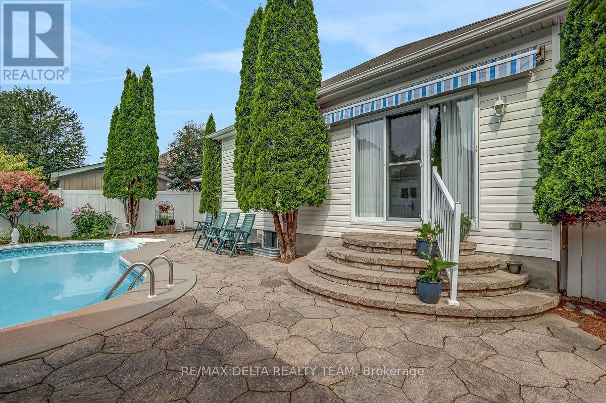 1032 Valin Street, Ottawa, Ontario  K4A 4X7 - Photo 39 - X13702198