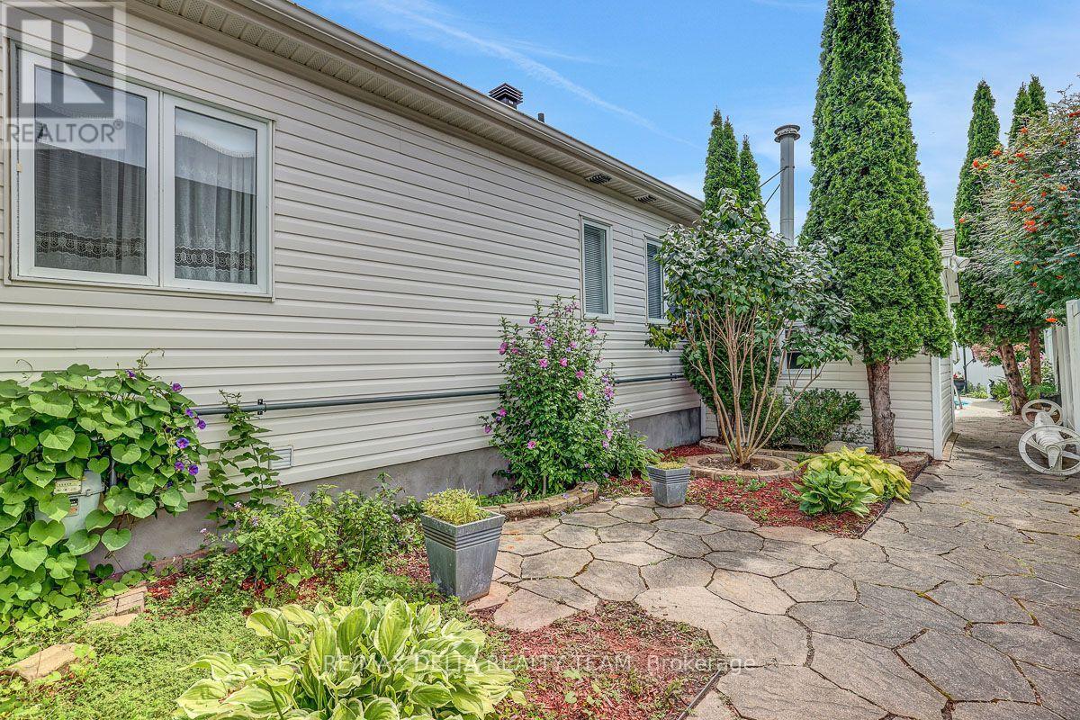 1032 Valin Street, Ottawa, Ontario  K4A 4X7 - Photo 42 - X13702198