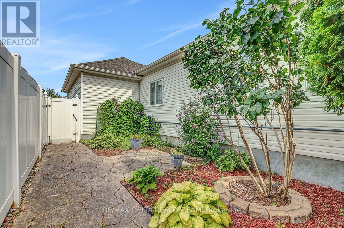 1032 Valin Street, Ottawa, Ontario  K4A 4X7 - Photo 43 - X13702198