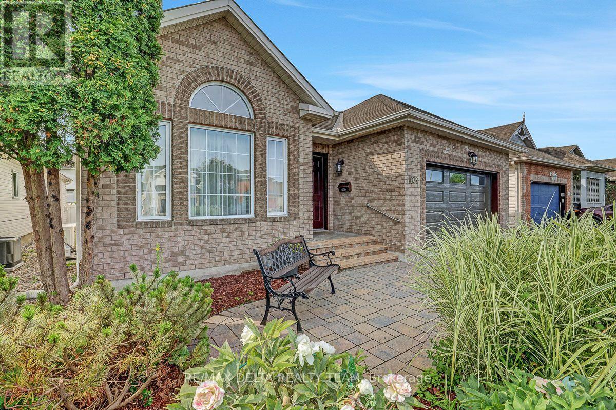 1032 Valin Street, Ottawa, Ontario  K4A 4X7 - Photo 5 - X13702198