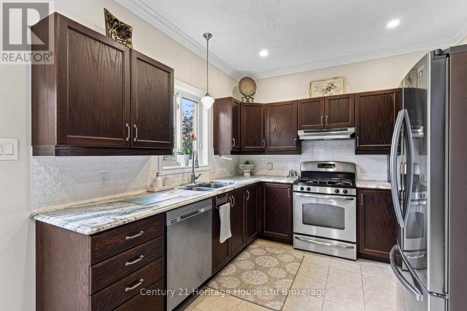 209 Munnoch Boulevard, Woodstock, Ontario  N4T 1V7 - Photo 15 - X13702282
