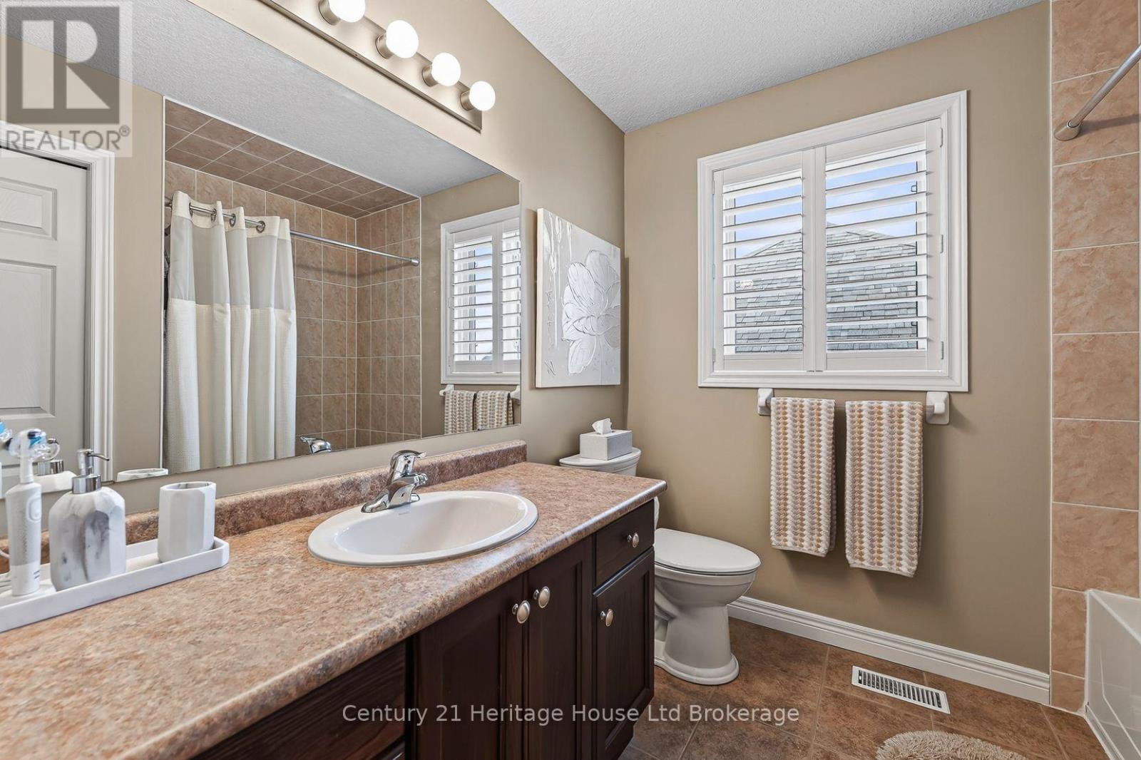 209 Munnoch Boulevard, Woodstock, Ontario  N4T 1V7 - Photo 25 - X13702282