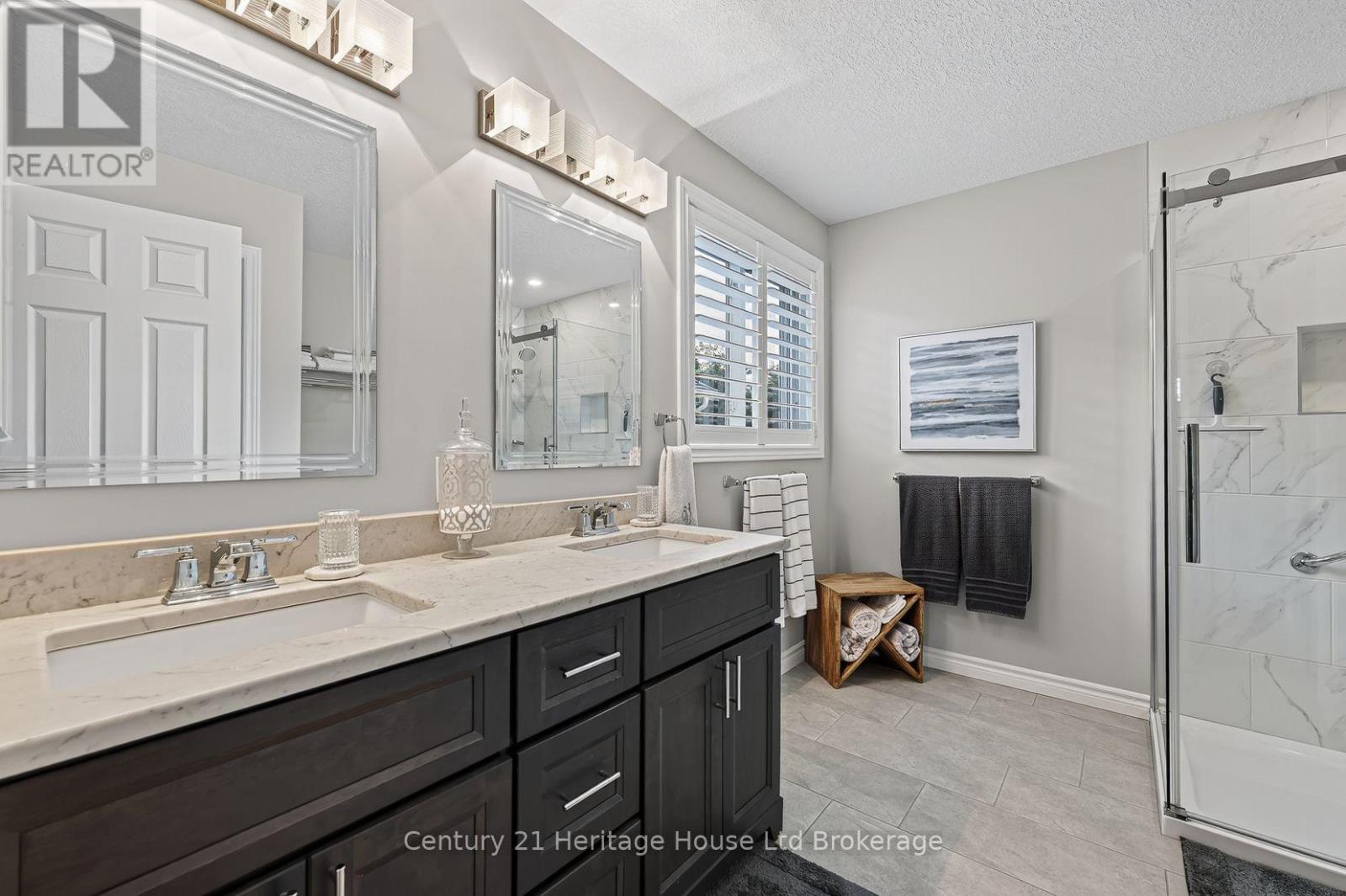 209 Munnoch Boulevard, Woodstock, Ontario  N4T 1V7 - Photo 28 - X13702282