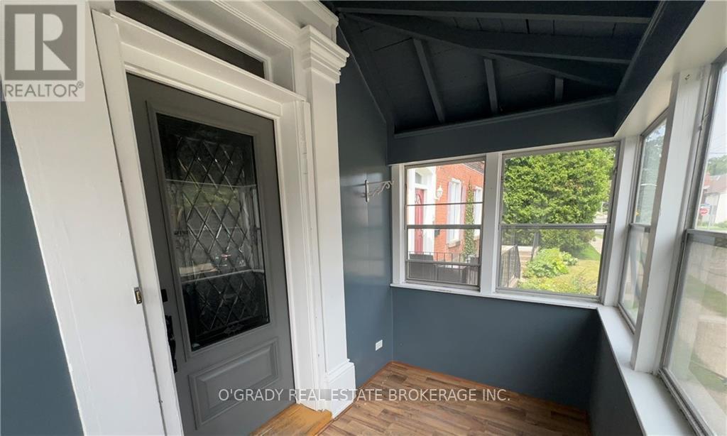 30a James Street E, Brockville, Ontario K6V 1K2 - Photo 3 - X13702268