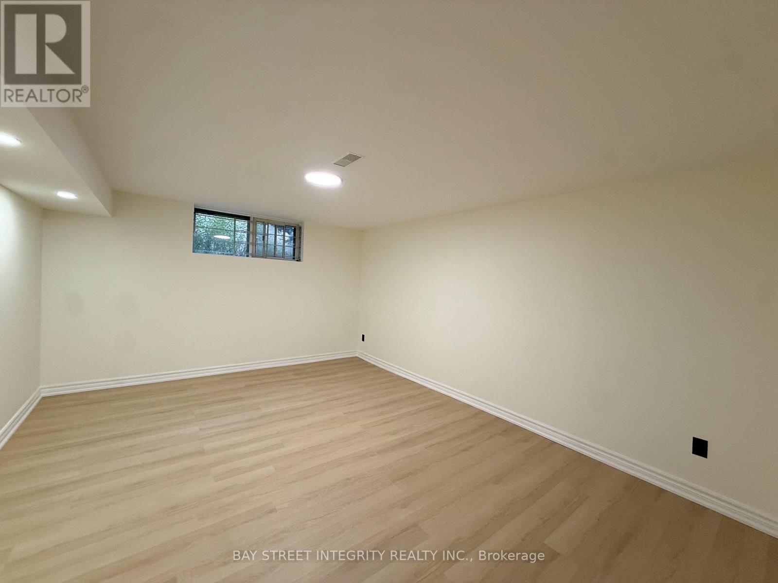 Lower - 40 Rippleton Road, Toronto, Ontario  M3B 1H6 - Photo 14 - C13702176