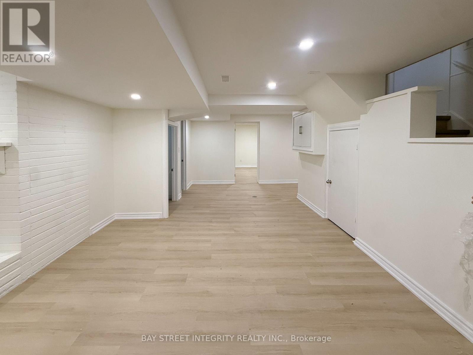 Lower - 40 Rippleton Road, Toronto, Ontario  M3B 1H6 - Photo 4 - C13702176