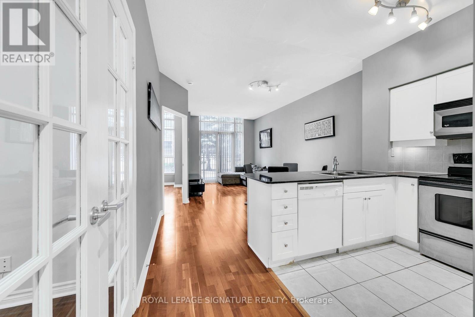 108 - 19 Barberry Place, Toronto, Ontario M2K 3E3 - Photo 11 - C13702288
