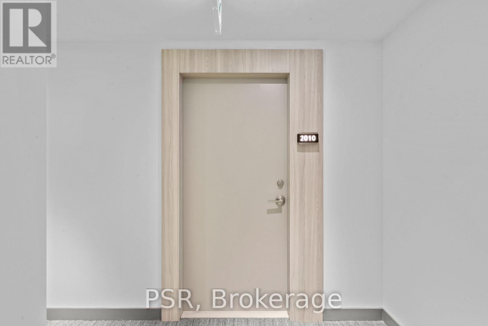 2410 - 101 Roehampton Avenue, Toronto, Ontario  M4P 2W2 - Photo 14 - C13702294