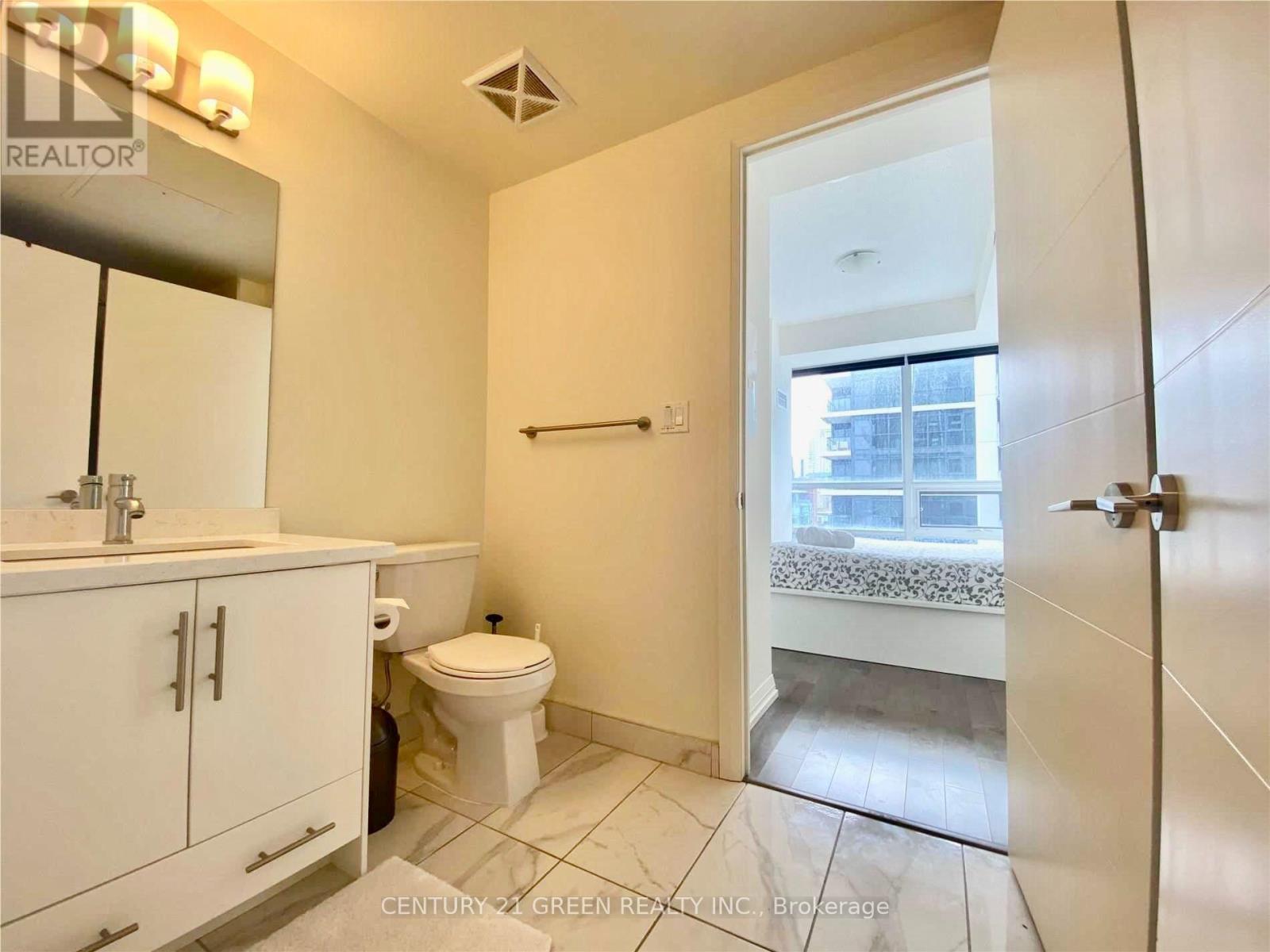1902 - 460 Adelaide Street E, Toronto, Ontario  M5A 0E7 - Photo 6 - C13702362